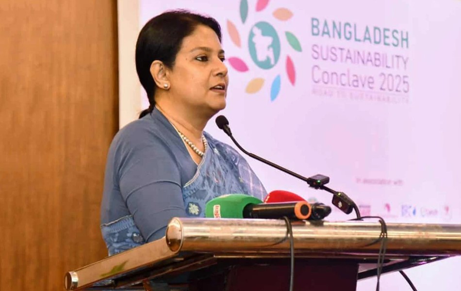 খাদ্য, পানি, বায়ু ও প্রকৃতি সুরক্ষায় বিনিয়োগ বাড়ানোর আহ্বান পরিবেশ উপদেষ্টার