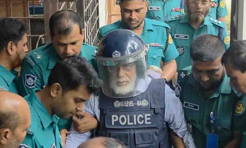 দুদকের মামলায় সাবেক প্রধান বিচারপতি খায়রুল গ্রেফতার, কারাগারে প্রেরণ
