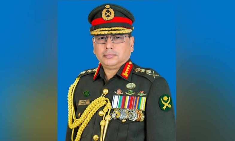 মালয়েশিয়ার সফর শেষে দেশে ফিরেছেন সেনাপ্রধান