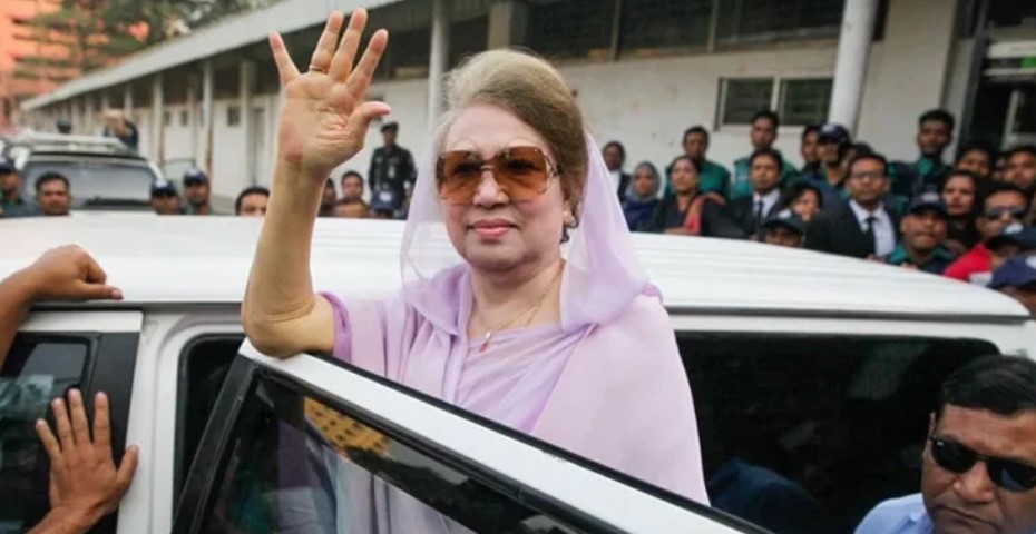 নির্বাচনী প্রচারে নামছেন খালেদা জিয়া, আসছে বুলেটপ্রুফ মিনিবাস