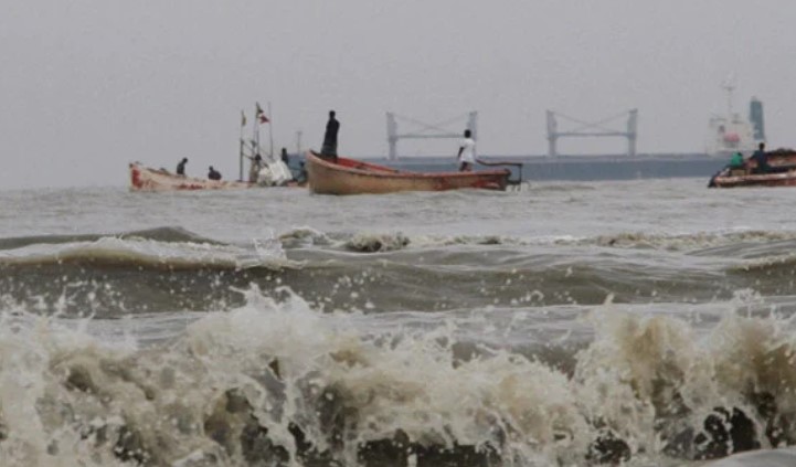 বঙ্গোপসাগরে লঘুচাপের প্রভাবে কাল থেকে বাড়তে পারে বৃষ্টি