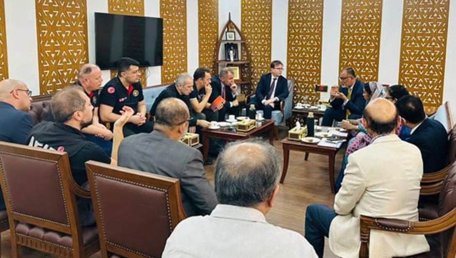 শাহজালালে অগ্নিকাণ্ড তদন্তে সহায়তায় ঢাকায় তুরস্কের বিশেষজ্ঞ দল