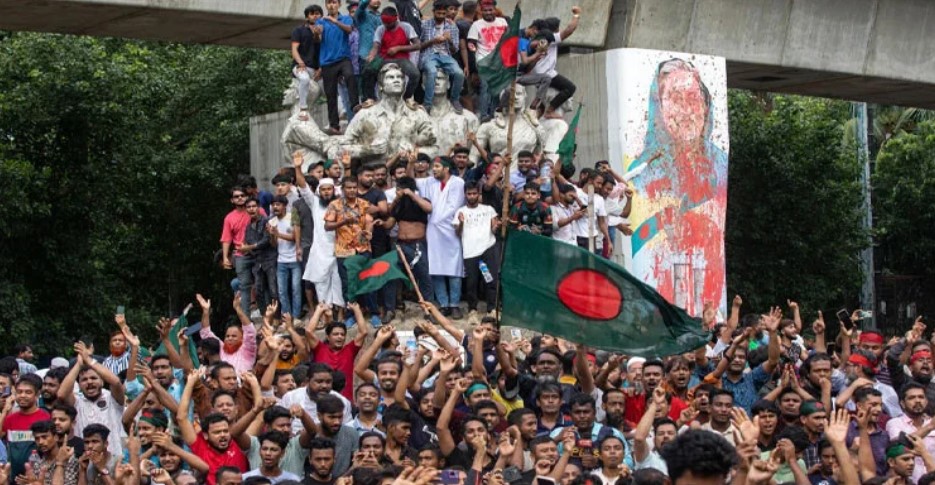 জুলাই গণঅভ্যুত্থান যোদ্ধাদের দায়মুক্তি ও আইনি সুরক্ষায় অধ্যাদেশ জারি