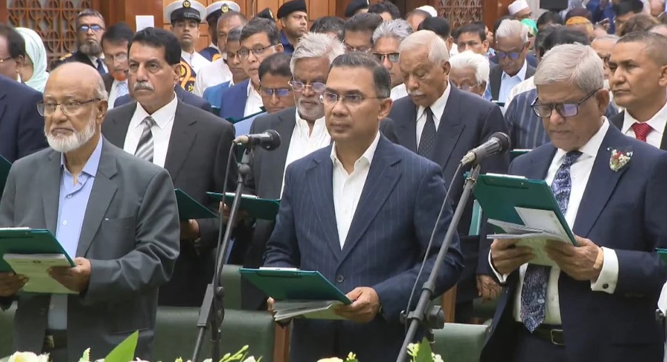 শপথ নিলেন বিএনপির নবনির্বাচিত এমপিরা