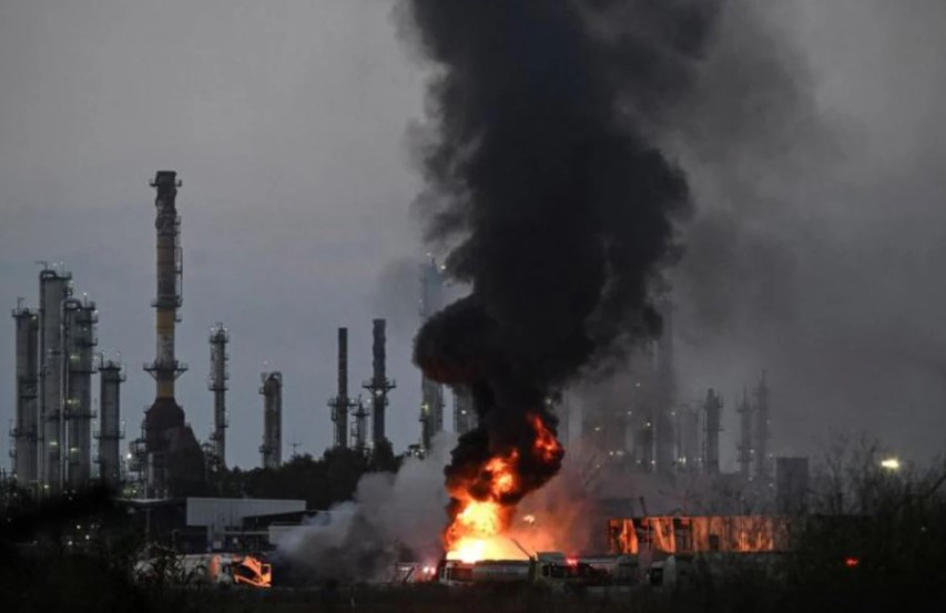 ইসরায়েলের তেল ও গ্যাস খাতে ইরানের হামলা