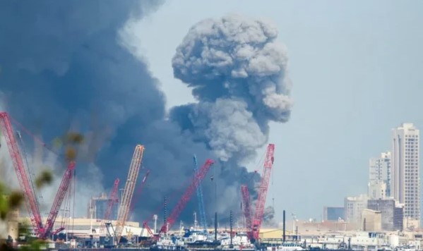 বাহরাইনে মার্কিন ঘাঁটিতে ড্রোন-ক্ষেপণাস্ত্র হামলার দাবি ইরানের