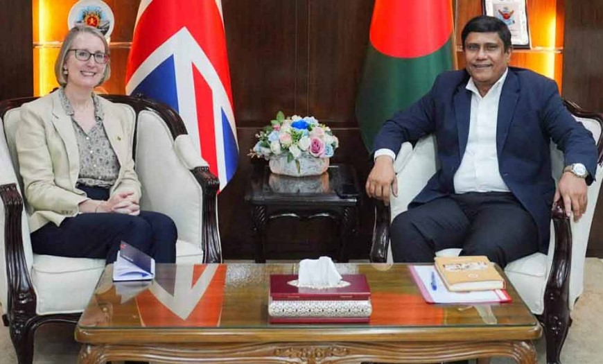 প্রধানমন্ত্রীর প্রতিরক্ষা উপদেষ্টার সঙ্গে ব্রিটিশ হাইকমিশনারের সাক্ষাৎ